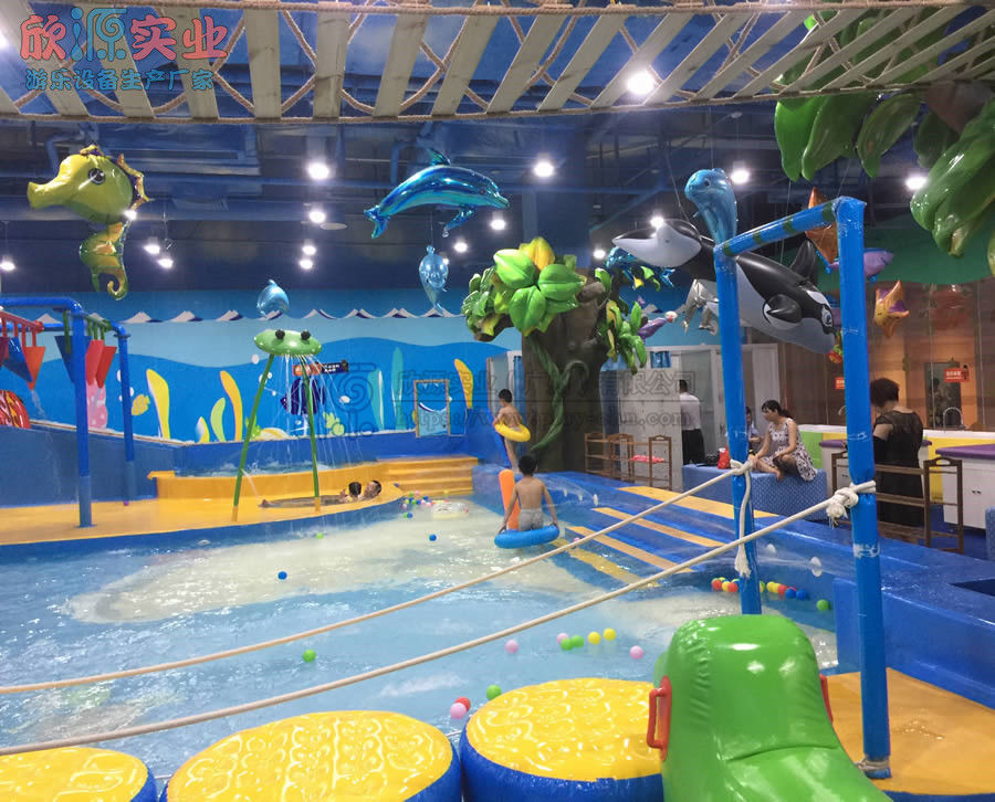 小型室內(nèi)水上樂園定制案例