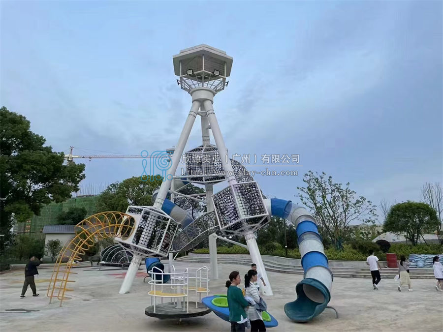 欣源百科:水上樂園設施定制的材質有哪些選擇?-1474