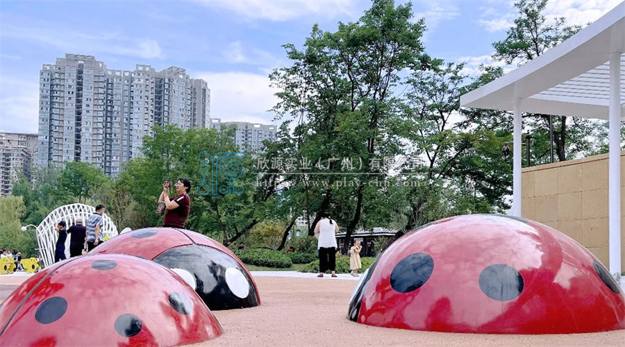 水上樂(lè)園設(shè)計(jì)中主題景觀包裝的作用是什么？-1477