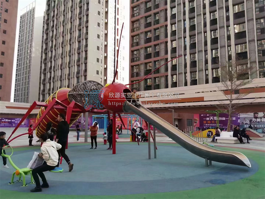 水上游樂園設(shè)備選購需要做好“四查”-1363