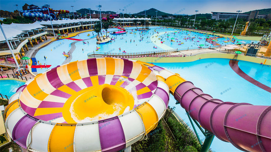 如何安裝充氣水上樂園設備的說明-7862