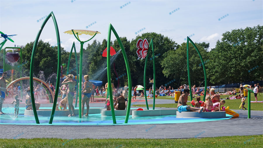 水上樂園成為都市人避暑休閑的首選