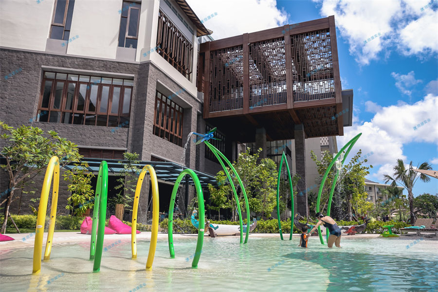 經(jīng)營水上樂園的幾個前提條件-7853