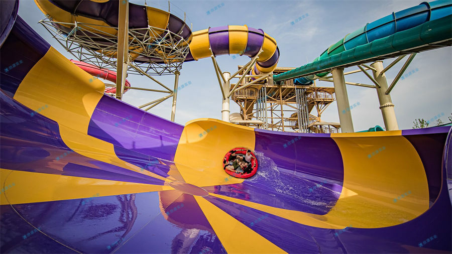 水上樂園設(shè)備選型會受到哪些條件制約-7475
