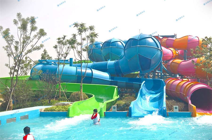 水上樂園設(shè)備如何選購性價(jià)比特別高？