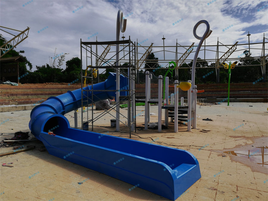 如何經(jīng)營(yíng)投資水上樂(lè)園-7586