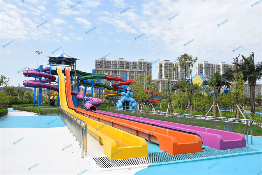 水上游樂場設備在運行中超過預定位置可能存在的危險-7639