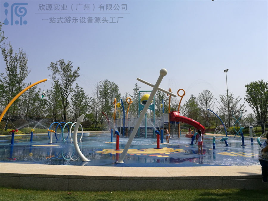 鄭州中央公園理想國(guó)戲水樂園1